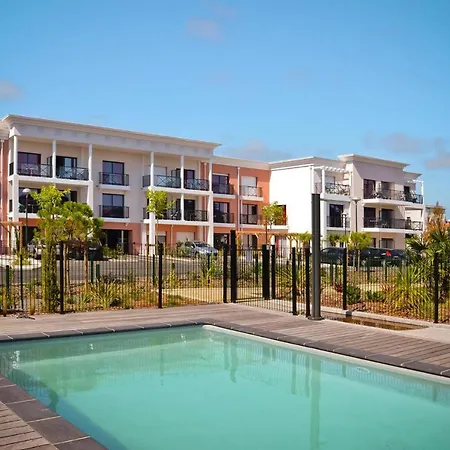Romantic Seaside Stay In La Baule La Baule-Escoublac